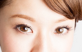 二重瞼と目周囲の小手術